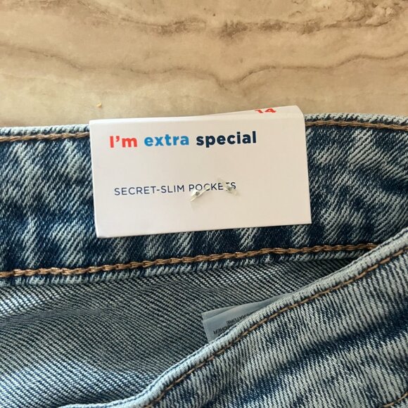 Old Navy High-Waisted OG Straight Ankle Jeans Light Blue Wash Size 14 NWT - Picture 9 of 13